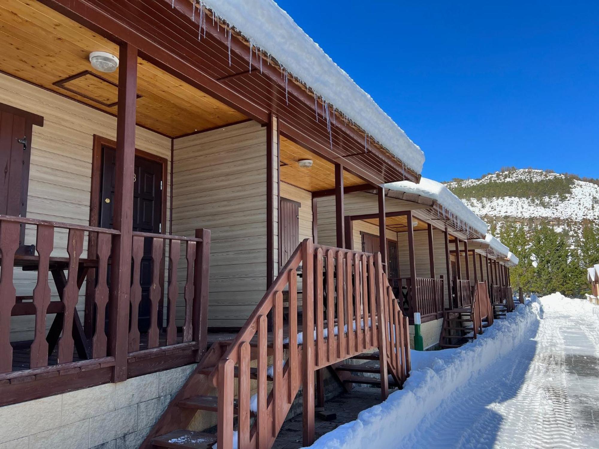 Camping Valle De Hecho Exterior photo