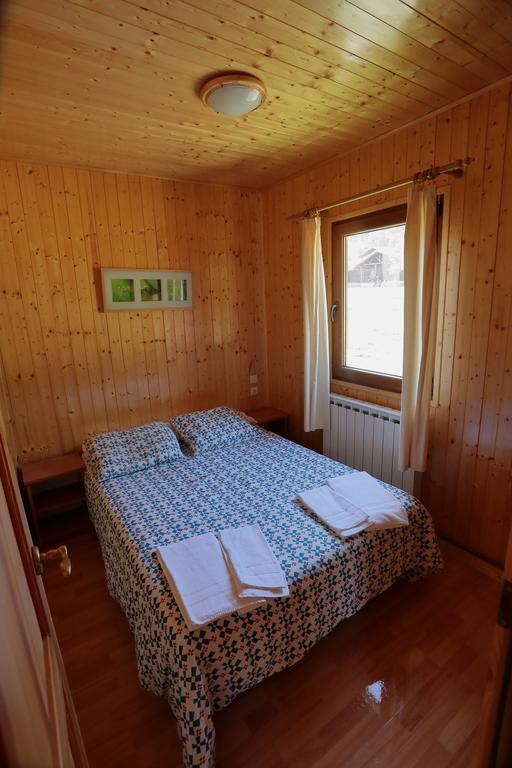 Camping Valle De Hecho Exterior photo